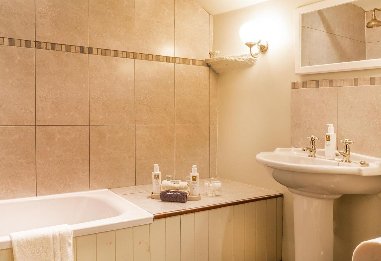 אמבלסייד Waterwheel Guesthouse מראה חיצוני תמונה